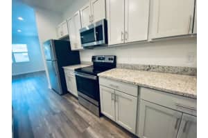 1325 JAMES AVENUE, ST PETERSBURG, FL 33705 - MLS#MFRTB8492393