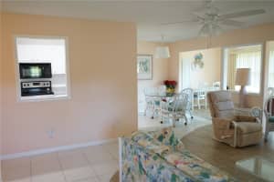 1901 CANTERBURY LANE, SUN CITY CENTER, FL 33573 - MLS#MFRTB8492397