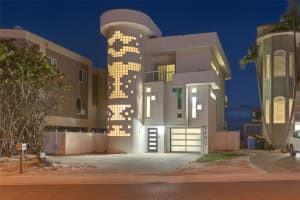 8680 GULF BOULEVARD, TREASURE ISLAND, FL 33706 - MLS#MFRTB8492418