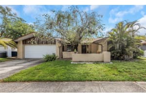 107 Country Villas Dr, SAFETY HARBOR 107 Country Villas Dr, SAFETY HARBOR