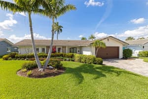 1971 MASSACHUSETTS AVENUE, ST PETERSBURG, FL 33703 - MLS#MFRTB8492503