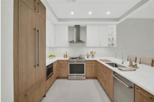 275 1ST AVENUE, ST PETERSBURG, FL 33701 - MLS#MFRTB8492549