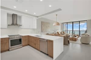 275 1ST AVENUE, ST PETERSBURG, FL 33701 - MLS#MFRTB8492549