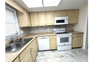 610 INDIAN ROCKS ROAD, BELLEAIR BLUFFS, FL 33770 - MLS#MFRTB8492564