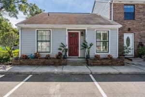 14818 WINDING CREEK COURT, TAMPA, FL 33613 - MLS#MFRTB8492587