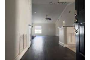 8753 HAMPDEN DRIVE, TAMPA, FL 33626 - MLS#MFRTB8492655