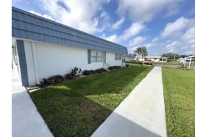 1901 ANDOVER WAY, SUN CITY CENTER, FL 33573 - MLS#MFRTB8492659