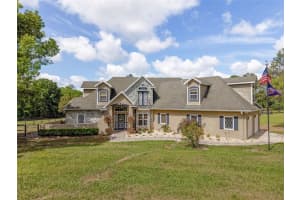 32640 BLUEBERRY HILL WAY, DADE CITY, FL 33523 - MLS#MFRTB8492670