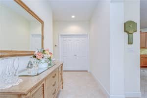 984 PEMBROKE POINT WAY, SUN CITY CENTER, FL 33573 - MLS#MFRTB8492677