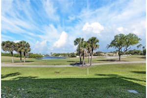 1351 EMERALD DUNES DRIVE, SUN CITY CENTER, FL 33573 - MLS#MFRTB8492682