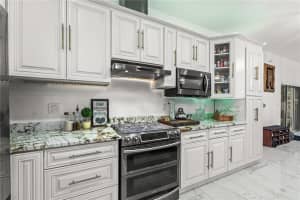 2520 GOMAZ WAY, ST PETERSBURG, FL 33712 - MLS#MFRTB8492700