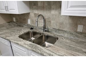 2319 BRISTOL AVENUE, TAMPA, FL 33609 - MLS#MFRTB8492706