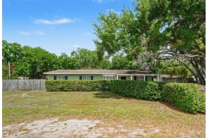 15402 LAKE MAGDALENE BOULEVARD, TAMPA, FL 33613 - MLS#MFRTB8492720