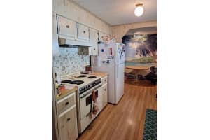 MLS# MFRTB8492732, Tarpon Springs, Florida 34689