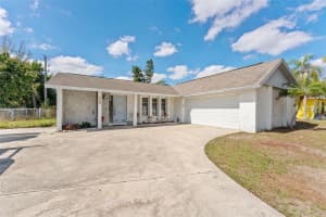 5824 WHISTLEWOOD CIRCLE, SARASOTA, FL 34232 - MLS#MFRTB8492757
