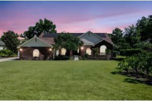 4506 Country Gate Ct, VALRICO