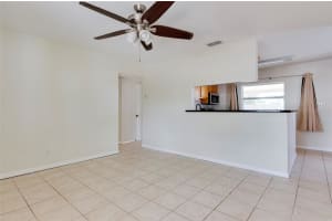 4748 49TH AVENUE, ST PETERSBURG, FL 33714 - MLS#MFRTB8492817