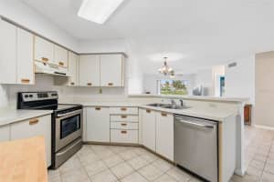 6000 BAHIA DEL MAR CIRCLE, ST PETERSBURG, FL 33715 - MLS#MFRTB8492819