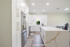 807 GARDEN OAKS SQUARE, SEFFNER, FL 33584 - MLS#MFRTB8492826