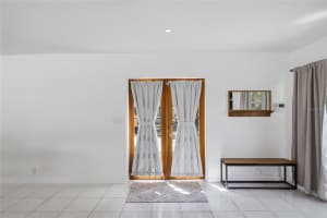 615 FONTANA LANE, BRADENTON, FL 34209 - MLS#MFRTB8492828