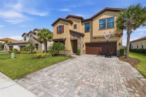 8310 CARRHILL PLACE, PARRISH, FL 34219 - MLS#MFRTB8492867