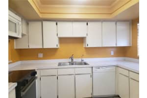 3710 GREENERY COURT, TAMPA, FL 33618 - MLS#MFRTB8492903