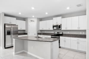 7217 RONNIE GARDENS COURT, TAMPA, FL 33619 - MLS#MFRTB8492926