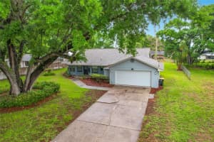 109 SOUTH COURT, AUBURNDALE, FL 33823 - MLS#MFRTB8492943