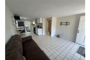 918 121ST AVENUE, TAMPA, FL 33612 - MLS#MFRTB8492985