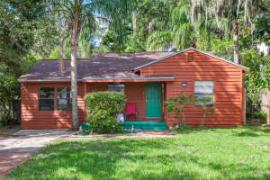 8006 N Temple Pl, TAMPA