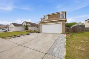 24927 PORTOFINO DRIVE, LUTZ, FL 33559 - MLS#MFRTB8492998