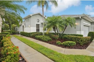 2040 SIFIELD GREENS WAY, SUN CITY CENTER, FL 33573 - MLS#MFRTB8493050