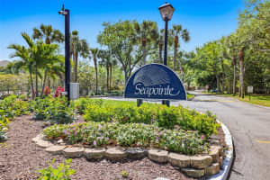 7520 SUNSHINE SKYWAY LANE, ST PETERSBURG, FL 33711 - MLS#MFRTB8493116
