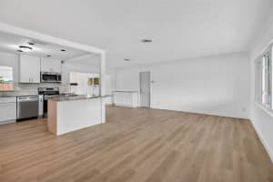 7919 CAUSEWAY BOULEVARD, ST PETERSBURG, FL 33707 - MLS#MFRTB8493139