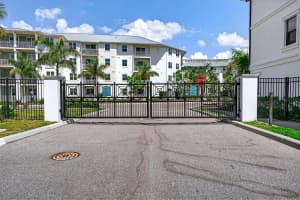 5351 BRIDGE STREET, TAMPA, FL 33611 - MLS#MFRTB8493156