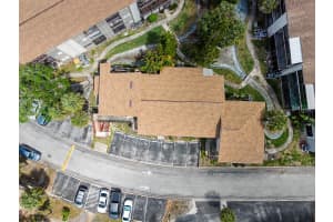 6314 NEWTOWN CIRCLE, TAMPA, FL 33615 - MLS#MFRTB8493160