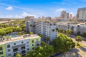 201 W Laurel St #1006, TAMPA