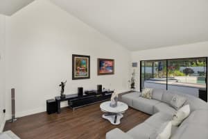 4303 MIDDLE LAKE DRIVE, TAMPA, FL 33624 - MLS#MFRTB8493189