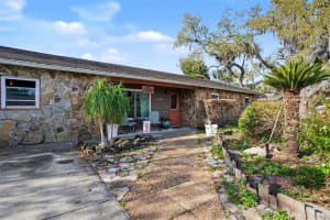 11207 CREEKVIEW DRIVE, RIVERVIEW, FL 33569 - MLS#MFRTB8493247