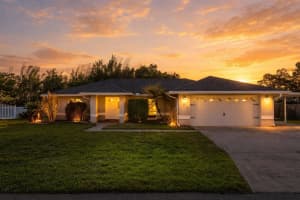 703 SCOTT LAKE VILLAGE S, LAKELAND, FL 33813 - MLS#MFRTB8493269