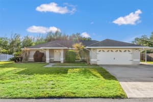 703 SCOTT LAKE VILLAGE S, LAKELAND, FL 33813 - MLS#MFRTB8493269