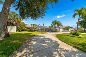 6765 11TH AVENUE, ST PETERSBURG, FL 33710 - MLS#MFRTB8493292