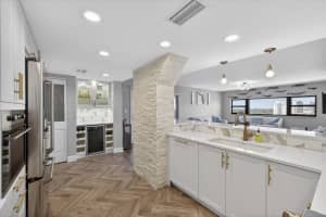 4141 BAYSHORE BOULEVARD, TAMPA, FL 33611 - MLS#MFRTB8493325