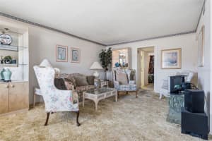 4890 BAY STREET, ST PETERSBURG, FL 33703 - MLS#MFRTB8493342