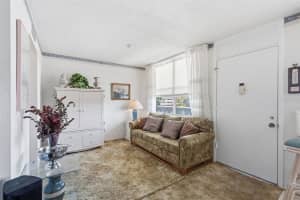 4890 BAY STREET, ST PETERSBURG, FL 33703 - MLS#MFRTB8493342