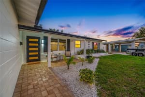 7984 1ST AVENUE, ST PETERSBURG, FL 33707 - MLS#MFRTB8493374