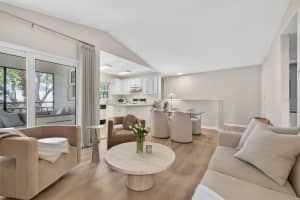 492 SANTA CRUZ PLACE, ST PETERSBURG, FL 33703 - MLS#MFRTB8493396