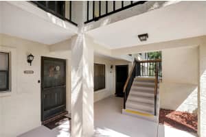 1006 HAMMOCK PINE BOULEVARD, CLEARWATER, FL 33761 - MLS#MFRTB8493410