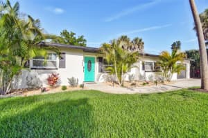 7330 17TH WAY, ST PETERSBURG, FL 33702 - MLS#MFRTB8493417