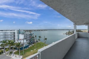 285 107TH AVENUE, TREASURE ISLAND, FL 33706 - MLS#MFRTB8493449